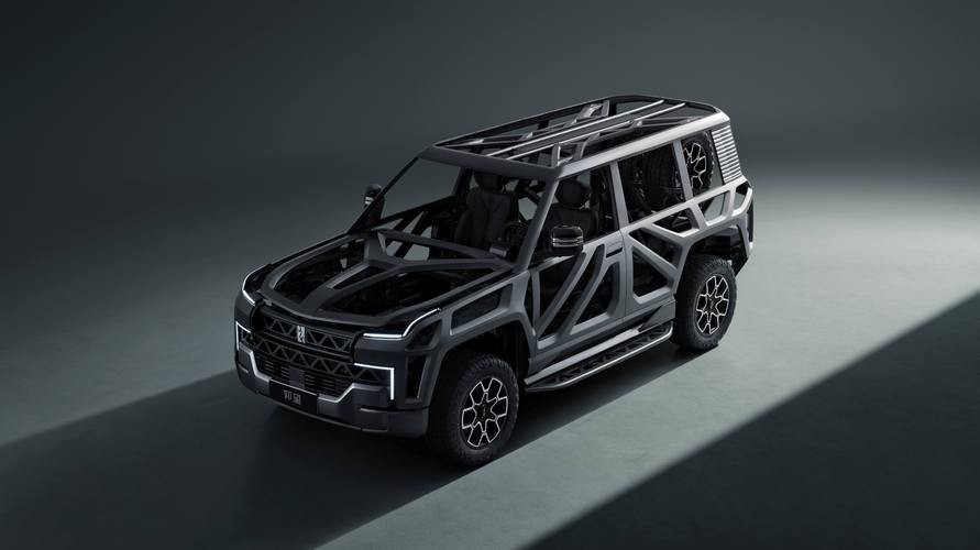 成都166仰望U8硬派越野的科技魅力，国能汽车对传统燃油车市场的冲击